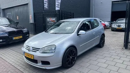 Occasion VW Golf IV Sportline 116 PK (85 kW) 2004 Grijs Hatchback
