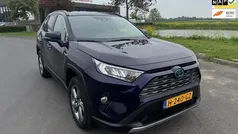 Blauw Gebruikt 2020 Toyota RAV4 SUV | € 28.750 (Goede deal)