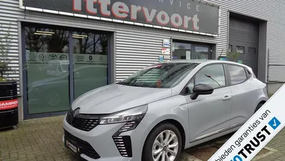 Occasion Renault Clio V Evolution 143 PK (105 kW) 2026 Hatchback