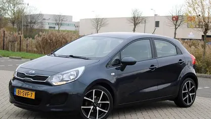 Occasion Kia Rio Comfort 86 PK (63 kW) 2012 Blauw Hatchback