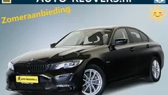 Zwart, metallic lak Gebruikt 2022 BMW 320 Sedan | € 31.800 (Super prijs)