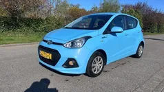 Blauw Gebruikt 2015 Hyundai i10 Comfort Hatchback | € 5.650 (Eerlijke prijs)