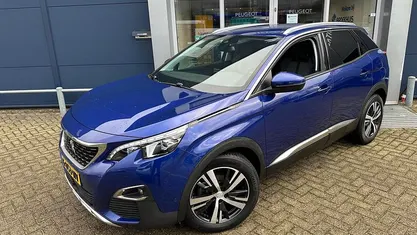 Blauw Gebruikt 2019 Peugeot 3008 Allure SUV | € 17.895 (Eerlijke prijs)