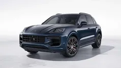 Blauw Gebruikt 2024 Porsche Cayenne Turbo E-Hybrid SUV | € 169.900 (Eerlijke prijs)