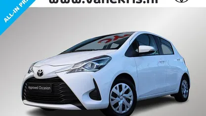Wit Occasion 2019 Toyota Yaris Active Hatchback | € 15.990 (Eerlijke prijs)