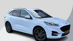 Wit Gebruikt 2021 Ford Kuga ST-Line SUV | € 23.800 (Eerlijke prijs)