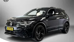 Zwart Gebruikt 2022 VW Tiguan Business+ SUV | € 34.995 (Eerlijke prijs)