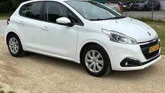 Gebruikt 2018 Peugeot 208 Premium Hatchback | € 7.344 (Goede deal)