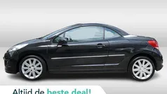 Zwart, metallic lak Gebruikt 2012 Peugeot 207 CC Roland Garros Cabriolet | € 4.995 (Goede deal)