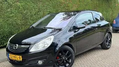 Zwart Gebruikt 2008 Opel Corsa Cosmo Hatchback | € 3.250 (Eerlijke prijs)