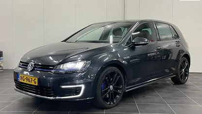 Gebruikt 2015 VW Golf VII GTE Hatchback | € 10.900 (Eerlijke prijs)