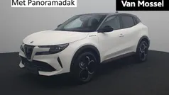 Wit Nieuw 2025 Alfa Romeo Junior Edizione Speciale SUV | € 38.250 (Eerlijke prijs)