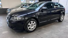 Gebruikt 2004 Audi A3 Attraction Hatchback | € 1.999 (Eerlijke prijs)