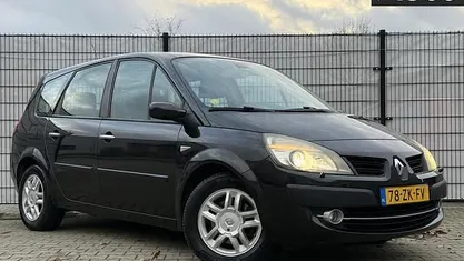 Zwart Gebruikt 2008 Renault Grand Scénic II MPV | € 1.999 (Eerlijke prijs)
