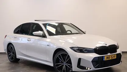 Occasion 2023 BMW 330 M Sport Sedan | € 44.850 (Eerlijke prijs)