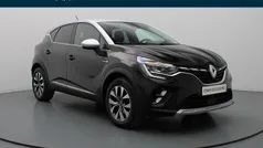 Zwart metallic Gebruikt 2021 Renault Captur Intens SUV | € 16.990 (Eerlijke prijs)