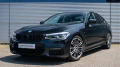 Zwart Gebruikt 2019 BMW 520 Executive Sedan | € 31.350 (Eerlijke prijs)