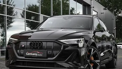 Zwart Gebruikt 2020 Audi e-tron Sportback Ambiente SUV | € 41.949 (Eerlijke prijs)