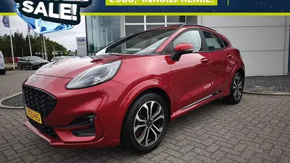 Rood (metallic) Occasion 2020 Ford Puma ST-Line SUV | € 15.950 (Eerlijke prijs)
