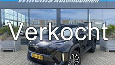 Zwart Nieuw 2025 Toyota Yaris Cross SUV | € 30.000 (Goede deal)