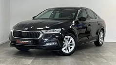 Gebruikt 2021 Skoda Octavia Business Line Hatchback | € 19.695 (Eerlijke prijs)