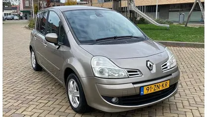 Occasion Renault Grand Modus Dynamique 101 PK (74 kW) 2008 MPV