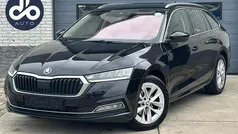 Zwart Gebruikt 2021 Skoda Octavia Stationwagen | € 21.934 (Eerlijke prijs)