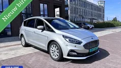 Grijs Gebruikt 2020 Ford S-MAX Titanium MPV | € 10.950 (Eerlijke prijs)