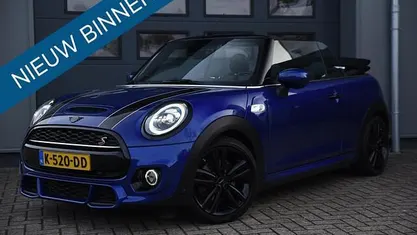 Occasion Mini John Cooper Works Cabriolet 192 PK (141 kW) 2020 Blauw Cabriolet
