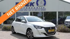 Wit Gebruikt 2021 Peugeot 208 Allure Hatchback | € 16.790 (Eerlijke prijs)