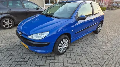 Occasion Peugeot 206 75 PK (55 kW) 2006 Blauw Hatchback