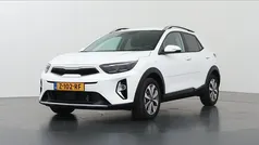 Wit Gebruikt 2024 Kia Stonic SUV | € 23.435 (Eerlijke prijs)