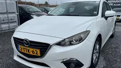 Wit Gebruikt 2014 Mazda 3 Hatchback | € 4.950 (Goede deal)