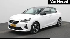 Wit Gebruikt 2023 Opel Corsa-e Hatchback | € 19.940 (Eerlijke prijs)