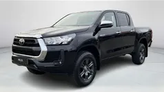 Gebruikt 2024 Toyota HiLux Premium Pickup | € 44.845 (Eerlijke prijs)