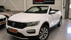 Wit Gebruikt 2020 VW T-Roc Cabriolet Style Cabriolet | € 26.850 (Eerlijke prijs)