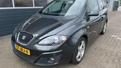 Grijs Gebruikt 2009 Seat Altea XL Style MPV | € 3.950 (Goede deal)