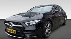 Zwart Gebruikt 2020 Mercedes A180 Business Hatchback | € 24.925 (Eerlijke prijs)