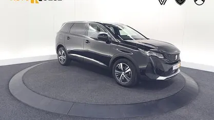 Zwart Gebruikt 2021 Peugeot 5008 Allure SUV | € 23.900 (Goede deal)