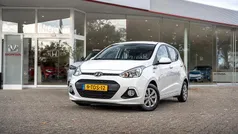 Wit Gebruikt 2014 Hyundai i10 Comfort Hatchback | € 5.750 (Eerlijke prijs)