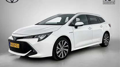 Gebruikt 2021 Toyota Corolla Stationwagen | € 22.950 (Eerlijke prijs)