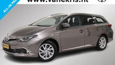 Gebruikt 2016 Toyota Auris Hybrid Stationwagen | € 18.249 (Eerlijke prijs)
