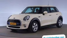 Wit Gebruikt 2016 Mini Cooper Business Hatchback | € 10.945 (Goede deal)