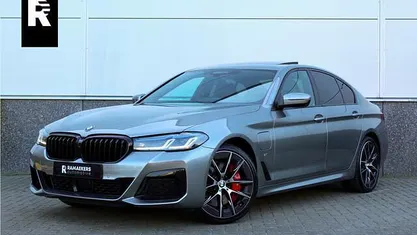 Occasion 2022 BMW 545e Comfort Edition Sedan | € 42.900 (Eerlijke prijs)