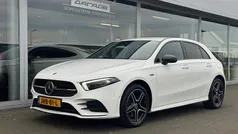 Gebruikt 2020 Mercedes A250 Business Hatchback | € 27.450 (Eerlijke prijs)