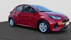 Rood Gebruikt 2024 Mazda 2 Center-Line Hatchback | € 23.950 (Goede deal)