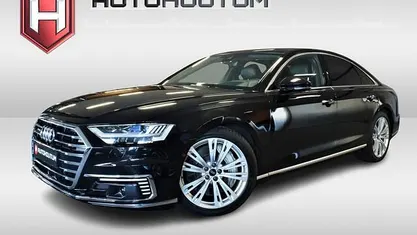 Zwart (metallic) Occasion 2021 Audi A8 Proline Sedan | € 55.995 (Eerlijke prijs)