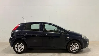 Occasion 2017 Fiat Punto Evo Lounge Hatchback | € 6.988 (Eerlijke prijs)