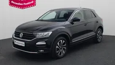 Zwart Gebruikt 2022 VW T-Roc Active SUV | € 26.440 (Goede deal)