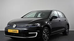 Zwart Gebruikt 2019 VW e-Golf Hatchback | € 12.490 (Eerlijke prijs)